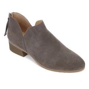 KENNETH COLE Suede Ankle Boot *NEVER WORN*